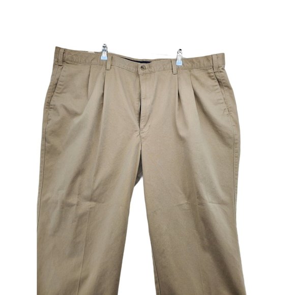 DOCKERS Men's Pants Pleated Straight Leg Slash Pockets Brown Size 48/32 - Picture 3 of 6